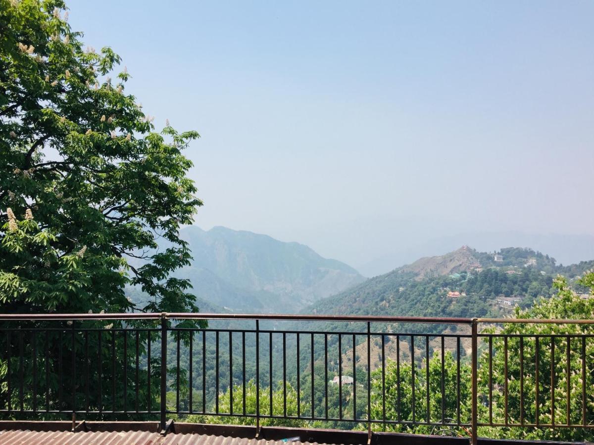 Hotel Prem G, 무소리에 외부 사진