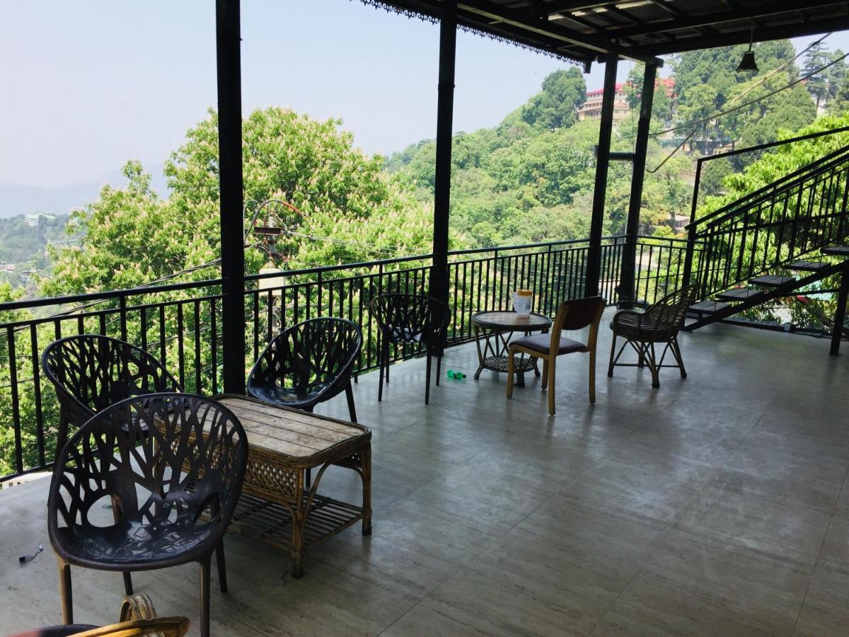 Hotel Prem G, 무소리에 외부 사진